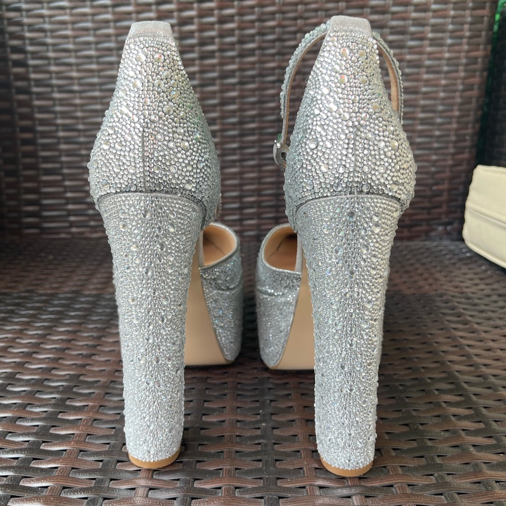 Steve Madden Prompt Rhinestone Platform Pumps - Picture 3 of 9